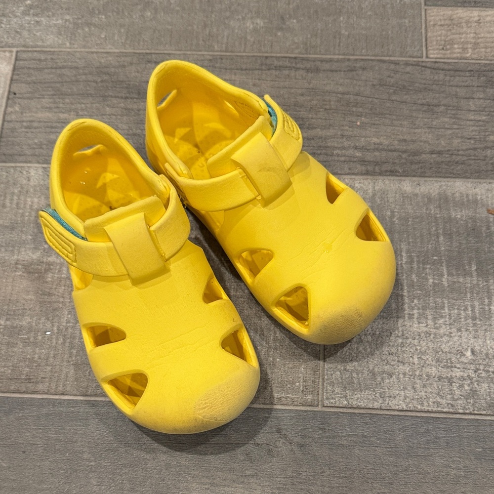 Ten Little Velcro Shoes